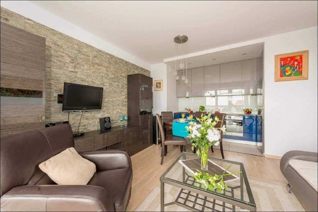 P&O Apartments Aleja Krakowska 华沙 外观 照片